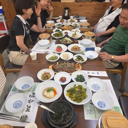 피드에 업로드 된 이미지