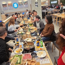 피드에 업로드 된 이미지