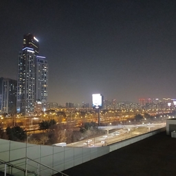 피드에 업로드 된 이미지