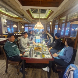 피드에 업로드 된 이미지