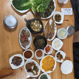 피드에 업로드 된 이미지