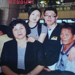 피드에 업로드 된 이미지