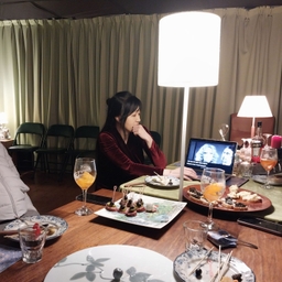 피드에 업로드 된 이미지