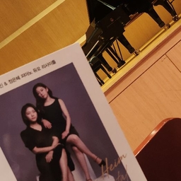 피드에 업로드 된 이미지