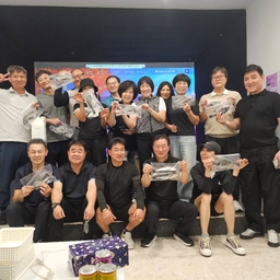 피드에 업로드 된 이미지