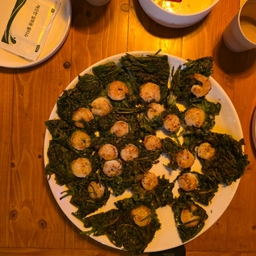 피드에 업로드 된 이미지