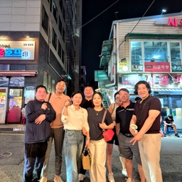 피드에 업로드 된 이미지