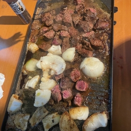 피드에 업로드 된 이미지