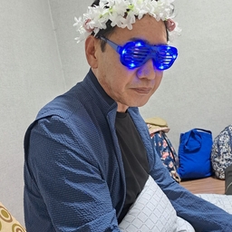 피드에 업로드 된 이미지