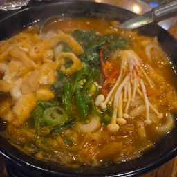 피드에 업로드 된 이미지