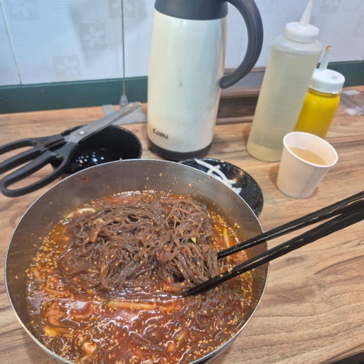 피드 이미지