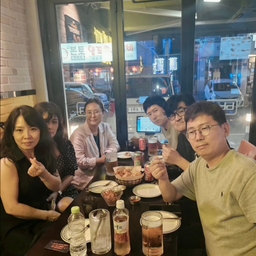 피드에 업로드 된 이미지