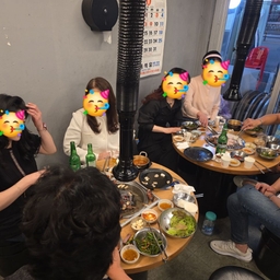 피드에 업로드 된 이미지