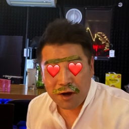 피드에 업로드 된 이미지