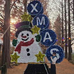 피드에 업로드 된 이미지