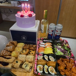 피드에 업로드 된 이미지