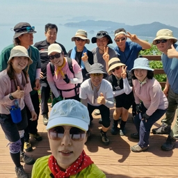 피드에 업로드 된 이미지