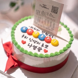 피드에 업로드 된 이미지