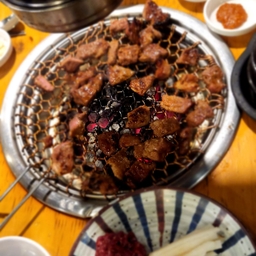피드에 업로드 된 이미지