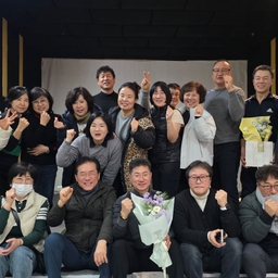 피드에 업로드 된 이미지