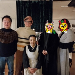 피드에 업로드 된 이미지