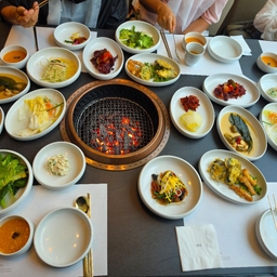 피드에 업로드 된 이미지