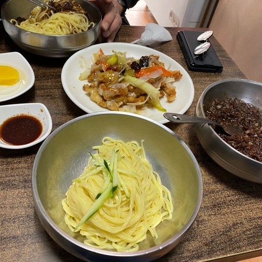 피드 이미지