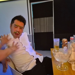 피드에 업로드 된 이미지