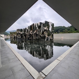 피드에 업로드 된 이미지