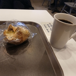 피드에 업로드 된 이미지