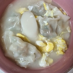 피드에 업로드 된 이미지