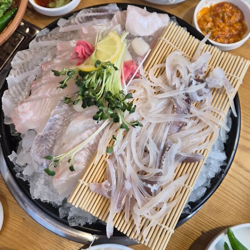 피드 이미지