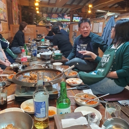 피드에 업로드 된 이미지