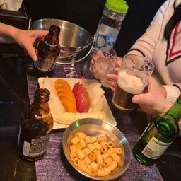 피드에 업로드 된 이미지