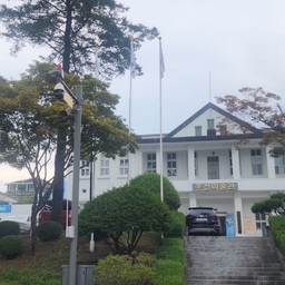 피드에 업로드 된 이미지