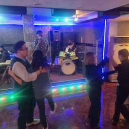 피드에 업로드 된 이미지