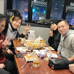 ํผ๋์ ์
๋ก๋ ๋ ์ด๋ฏธ์ง