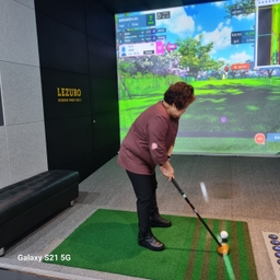 피드에 업로드 된 이미지