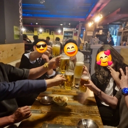 피드에 업로드 된 이미지