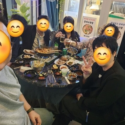 피드에 업로드 된 이미지