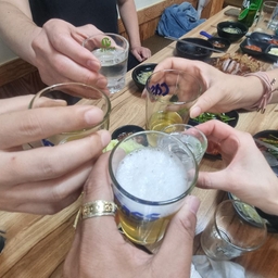 피드에 업로드 된 이미지