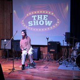 피드에 업로드 된 이미지