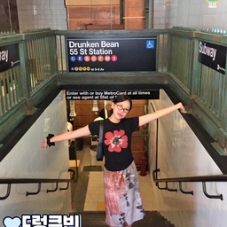 피드에 업로드 된 이미지