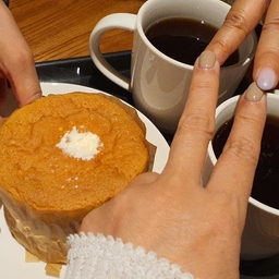 피드에 업로드 된 이미지