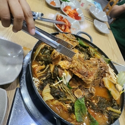 피드에 업로드 된 이미지