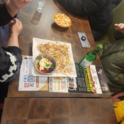 피드에 업로드 된 이미지