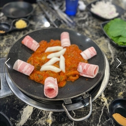 피드에 업로드 된 이미지