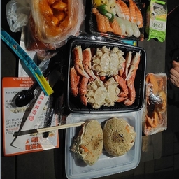 피드에 업로드 된 이미지