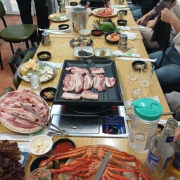 피드에 업로드 된 이미지