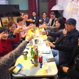 피드에 업로드 된 이미지